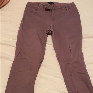 Gap Slacks
